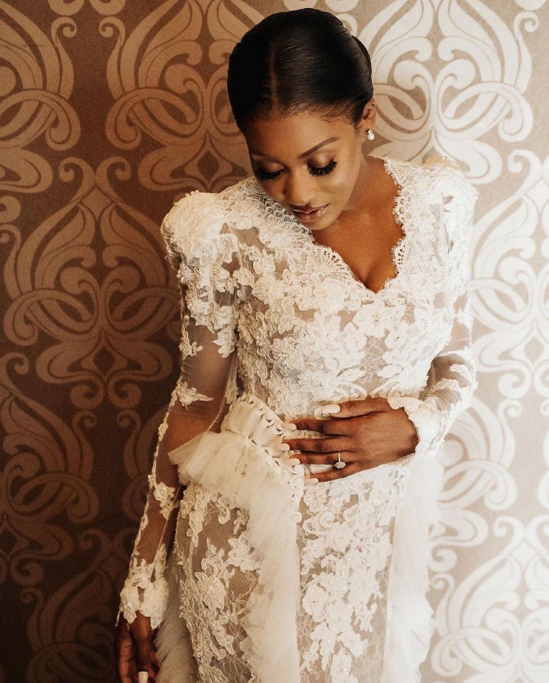 Vintage Plus Size Mermaid Wedding Dress Illusion Lace V Neck Long Sleeve Bridal Gowns robes de mariée Bohemian Backless Bride Dresses
