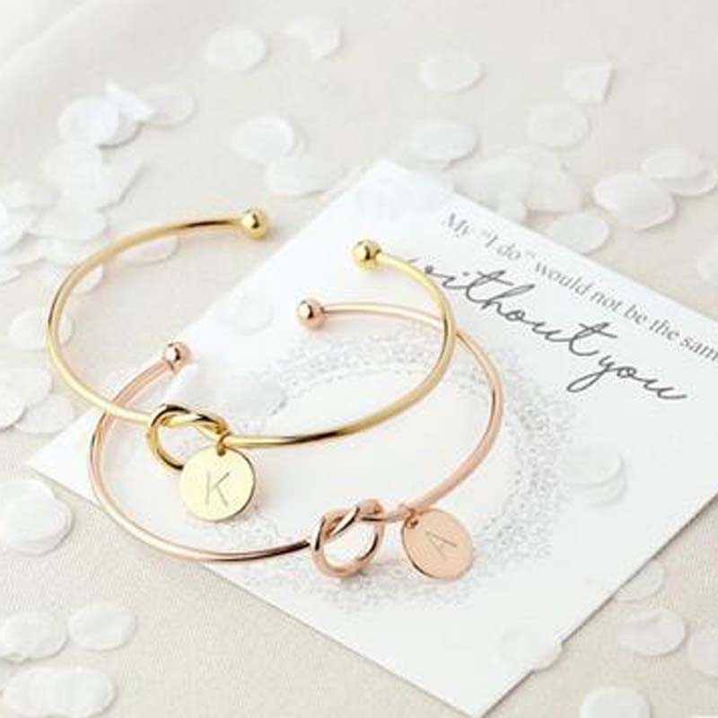 New Fashion Women Men Lovers Bracelet Hot Rose Gold Silver Color Alloy Letter Charm Bracelet Female Personality Jewelry Q0719
New Fashion Women Men Lovers Bracelet Hot Rose Gold Silver Color Alloy Letter Charm Bracelet Female Personality Jewelry Q0719