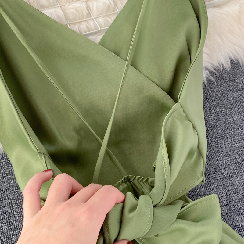 2021boho slim v neck summer bandage backless maxi long dress women casual spaghetti strap party beach holiday elegant tunic dress, Black;gray
2021boho slim v neck summer bandage backless maxi long dress women casual spaghetti strap party beach holiday elegant tunic dress, Black;gray
