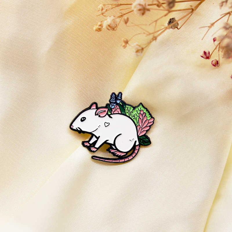 Slender pink tail love mark White Mouse cartoon cute little animal oil drop Brooch fashion Badge
Slender pink tail love mark White Mouse cartoon cute little animal oil drop Brooch fashion Badge