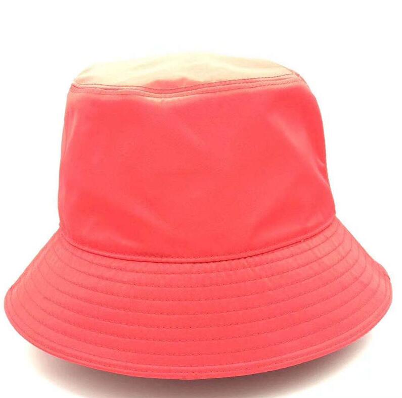 Four Seasons Mens Cap Fashion Designer Stingy Brim Hats with Letters Print Pattern Breathable Casual Fitted Beach Hats Optional High Quality, Red
Four Seasons Mens Cap Fashion Designer Stingy Brim Hats with Letters Print Pattern Breathable Casual Fitted Beach Hats Optional High Quality, Red