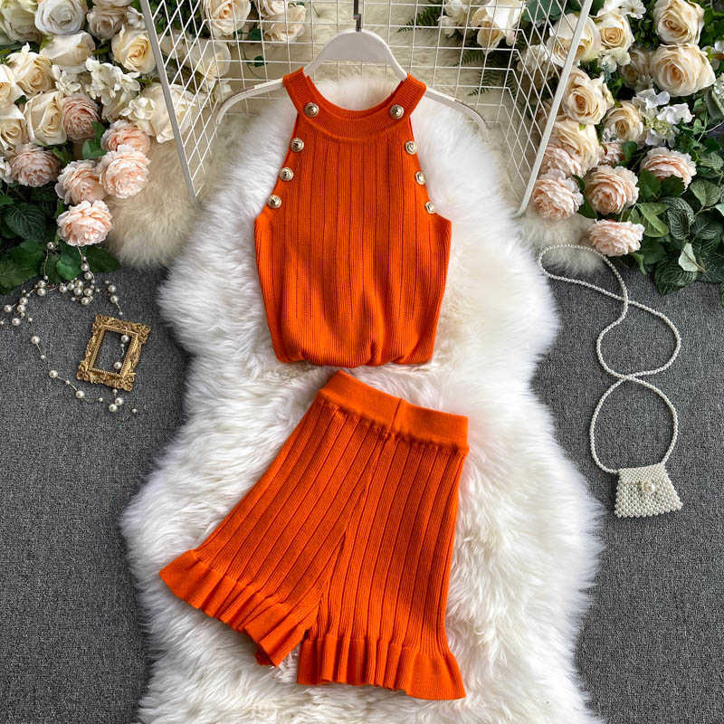 LUZUZI Fashion Summer Knit Vest Shorts Women's Suit Sleeveless Buttons Tops Short Pants Clothing Two Pieces Sets 210708