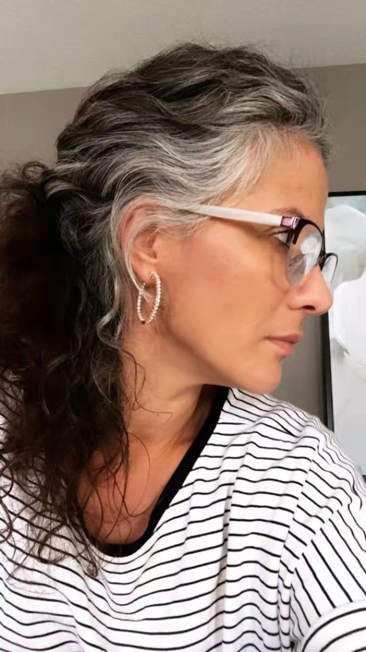 Salt n pepper kinky curly gray ponytail human hair extension naturally grey pony tail hair piece black mixed silver no care with drawstring two combs 