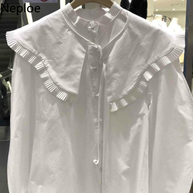 Neploe Chic Women's Blouse Peter Pan Collar Lace Button Shirt Korean Loose Puff Sleeve Ruffles Blusas Solid Single Breasted Tops 210422