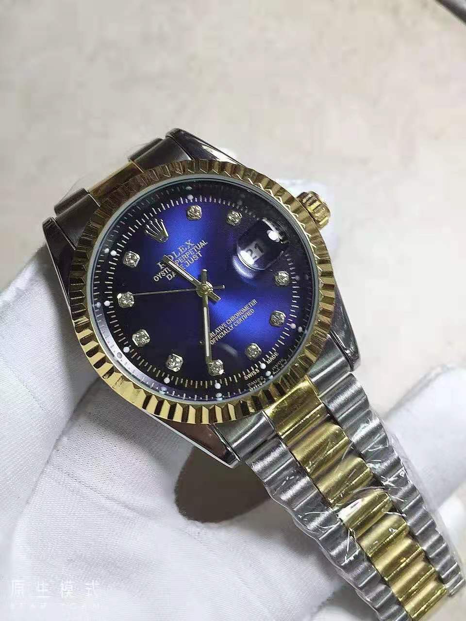 High-quality men's quartz watch large dial 40mm luxury atmosphere business casual calendar waterproof sergeant sports a variety of colors, Slivery;brown
High-quality men's quartz watch large dial 40mm luxury atmosphere business casual calendar waterproof sergeant sports a variety of colors, Slivery;brown