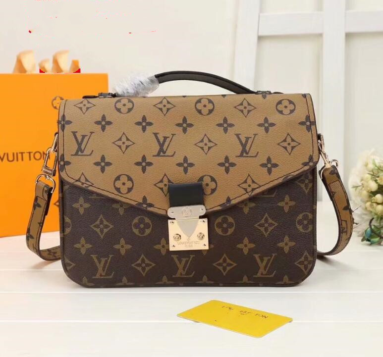 2021 LV LOUIS bag VITTON bags women handbag messenger bag oxidizing leather POCHETTE metis elegant shoulder bags crossbo
2021 LV LOUIS bag VITTON bags women handbag messenger bag oxidizing leather POCHETTE metis elegant shoulder bags crossbo
