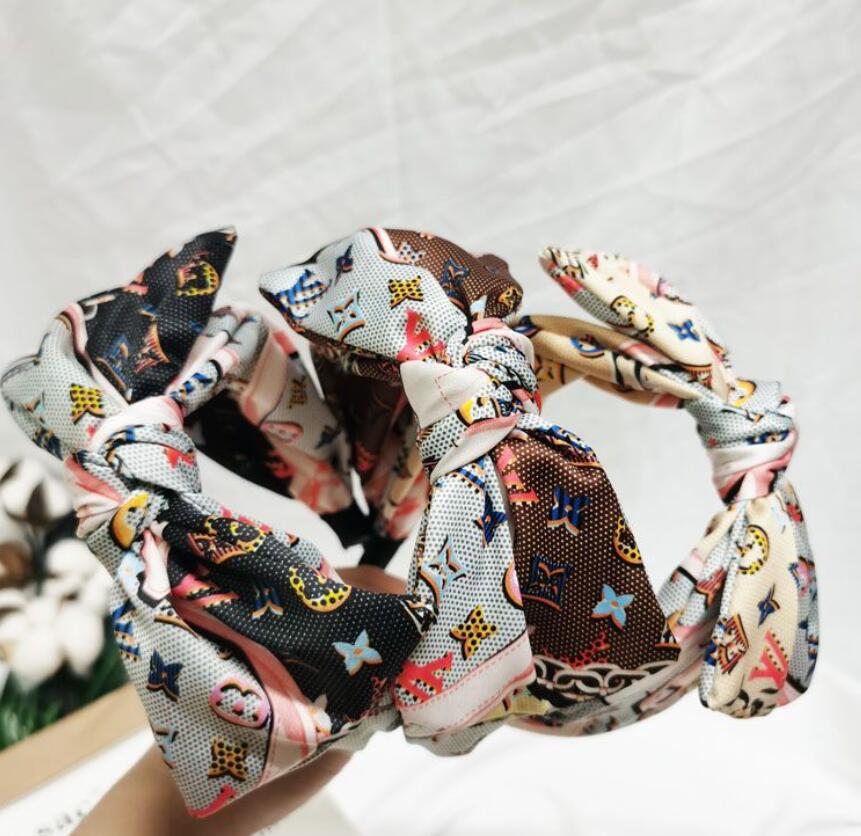 20colors Wholesale Women Fashion Brand Designer Letter Cartoon Multicolor Stripe Wide Edge Bowknot Headbands Headwraps Turban HairHoop Headw, Silver
20colors Wholesale Women Fashion Brand Designer Letter Cartoon Multicolor Stripe Wide Edge Bowknot Headbands Headwraps Turban HairHoop Headw, Silver