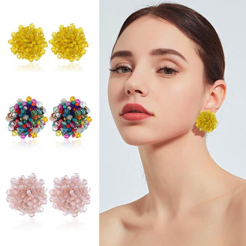 Stud Bohemian Style Fashion Multi-Color Glass Rice Beads Exaggerated Beaded Women Earring One Pair 3x3cm Y1281
Stud Bohemian Style Fashion Multi-Color Glass Rice Beads Exaggerated Beaded Women Earring One Pair 3x3cm Y1281
