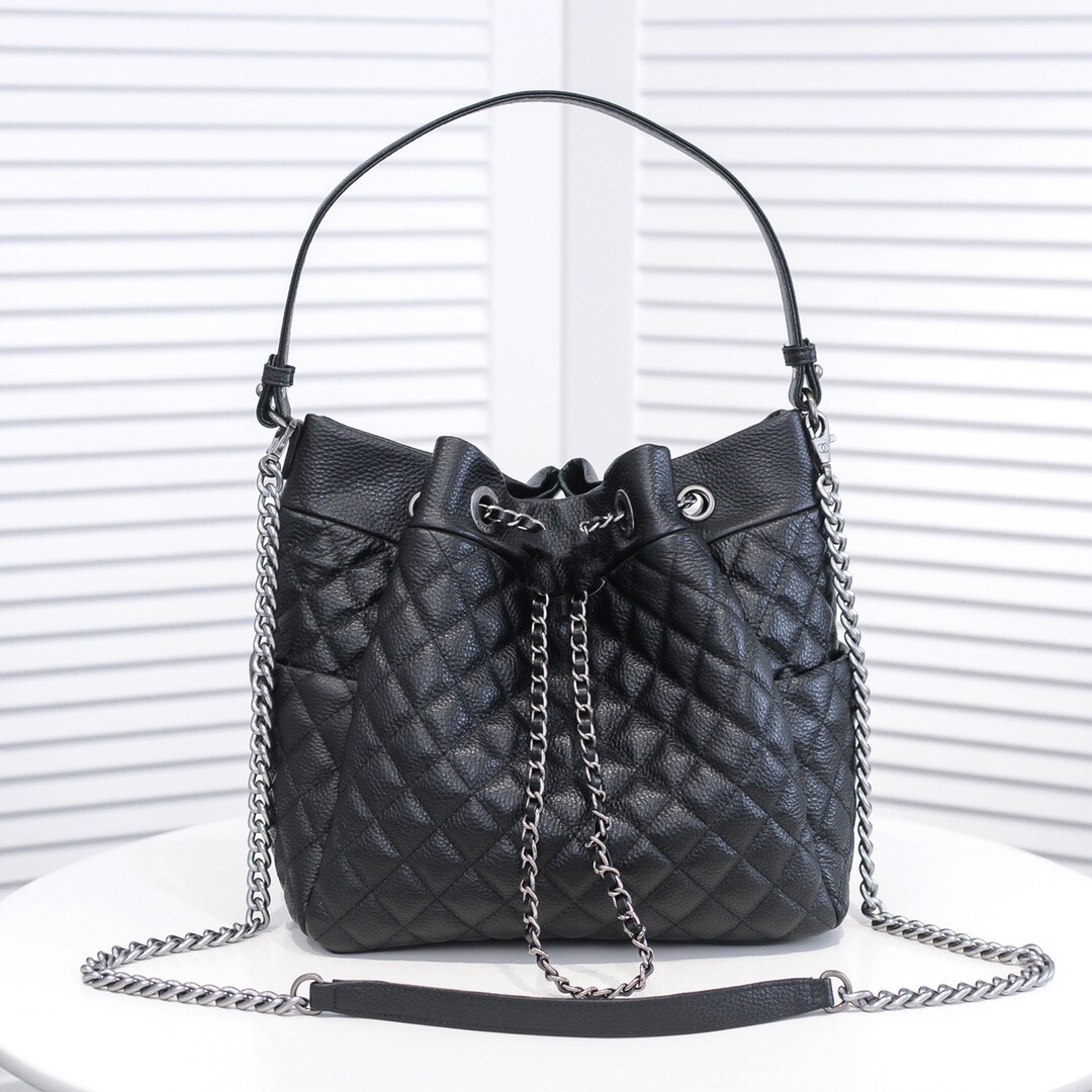 French fashion Luxury Design Genuine Leather drawstring Womens Bucket Bag Pleated Perforated Tote Leisure States Style Lady Package
French fashion Luxury Design Genuine Leather drawstring Womens Bucket Bag Pleated Perforated Tote Leisure States Style Lady Package