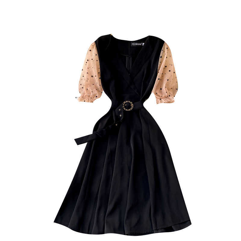 Korean Spring Fashion Mesh Stitching Dress Women V Collar Thin Short Sleeve Elegant A-line Clothes Vestidos R195 210527