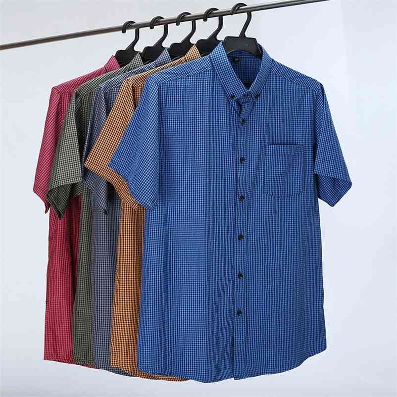 5 Color Summer Short Sleeve Shirt Men Loose Casual Classic Plaid Business Plus Size Shirts Male Brand Clothes 6XL 7XL 8XL 10XL 210708, Green
5 Color Summer Short Sleeve Shirt Men Loose Casual Classic Plaid Business Plus Size Shirts Male Brand Clothes 6XL 7XL 8XL 10XL 210708, Green