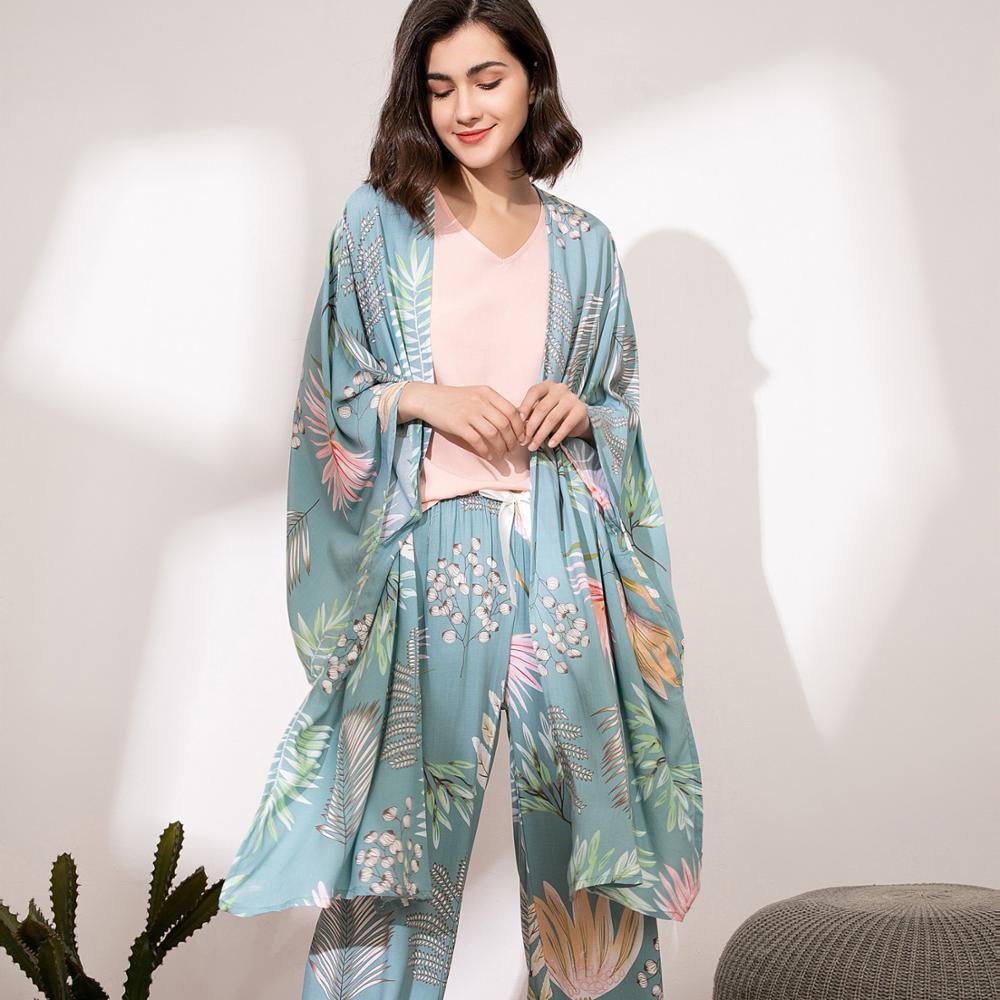 2021julys song 4 pieces soft autumn summer women pajamas sets floral printed sleepwear with shorts female leisure nightwear suit, Black;red
2021julys song 4 pieces soft autumn summer women pajamas sets floral printed sleepwear with shorts female leisure nightwear suit, Black;red