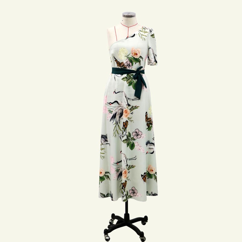 Women Dress Diagonal Collar Printed Bohemia Sexy Long Print Floral Maxi es Plus Size Beach es 210513