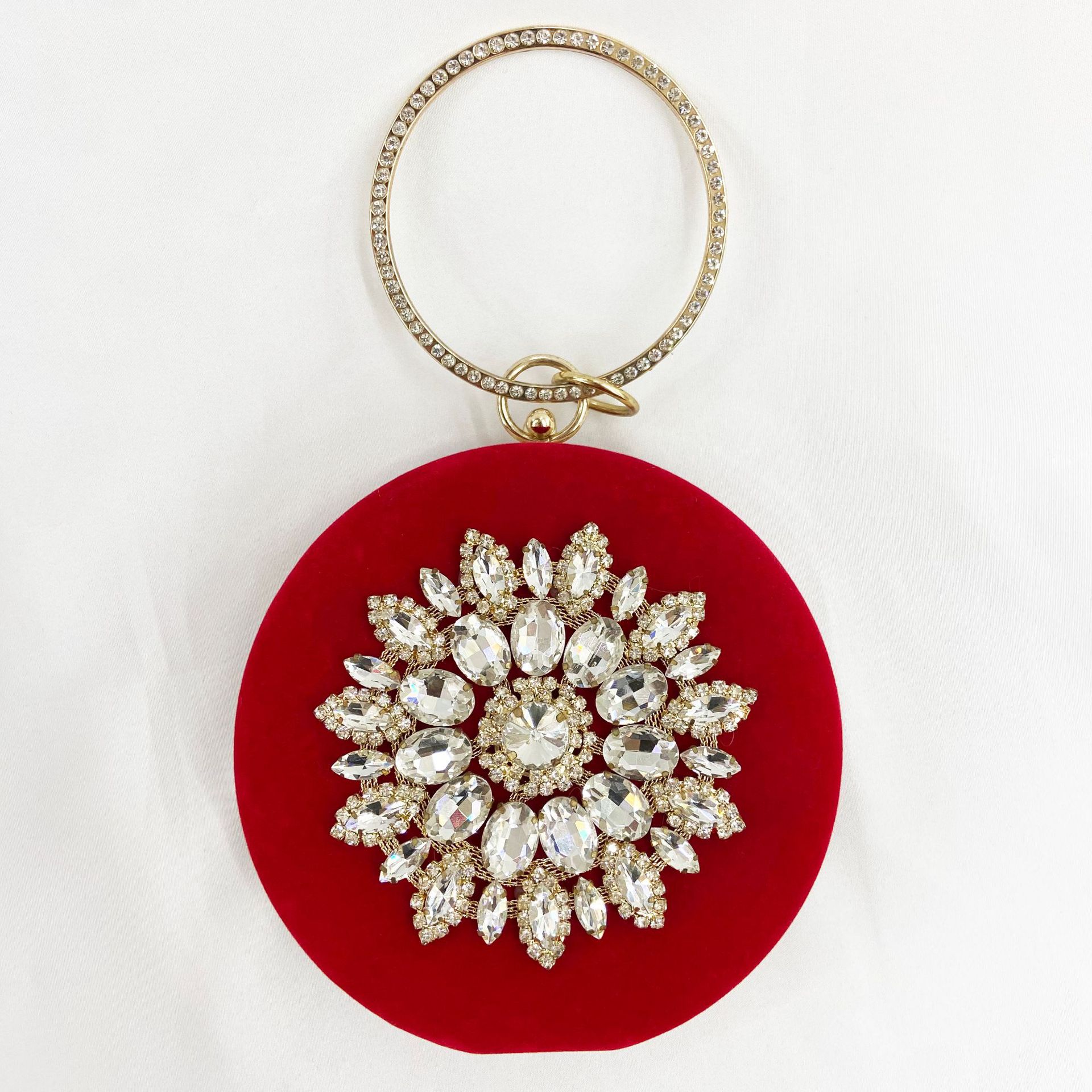 Red/Black/Blue Clutch Velour Bags Women Elegant Round Evening Bag Crystal Diamond Wedding Purse Exquisite Gold Hardware Chain Cross Body Shoulder Handbags 14*5cm
Red/Black/Blue Clutch Velour Bags Women Elegant Round Evening Bag Crystal Diamond Wedding Purse Exquisite Gold Hardware Chain Cross Body Shoulder Handbags 14*5cm