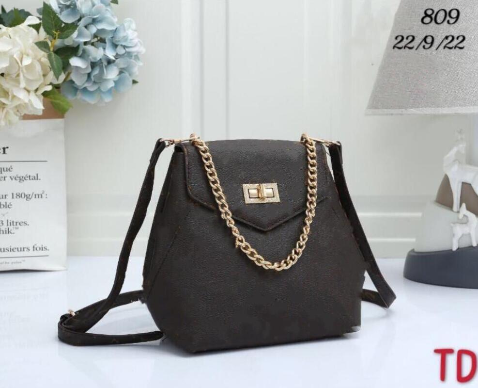 Mini men women's Backpack Outdoor Sport backpacks Cross Body travelling bag Leather Shoulder BagsTotes letter, Brown grid
Mini men women's Backpack Outdoor Sport backpacks Cross Body travelling bag Leather Shoulder BagsTotes letter, Brown grid
