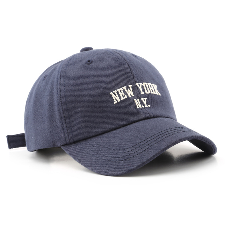 Japanese Style Women S Spring And Summer New Letters Embroidered Peaked Cap Outdoor Men S Sports Fashion Student Couple Anti-Yang Baseball C, Black
Japanese Style Women S Spring And Summer New Letters Embroidered Peaked Cap Outdoor Men S Sports Fashion Student Couple Anti-Yang Baseball C, Black