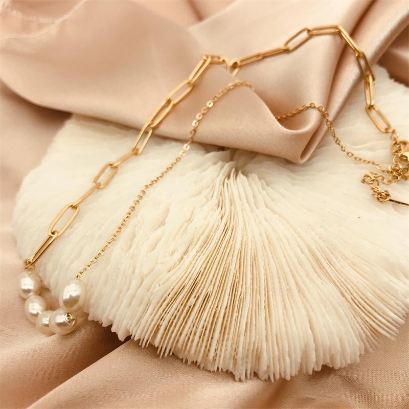 Chokers 2021 Chain Splicing Asymmetric Five Pearl Necklace Women's Clavicle Choker Titanium Steel
Chokers 2021 Chain Splicing Asymmetric Five Pearl Necklace Women's Clavicle Choker Titanium Steel