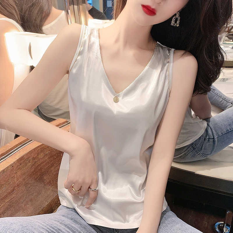 Korean Womens Camis Satin Vest for Women Sleeveless Tank Tops White V-neck Vintage Female Woman Top Basic Solid Cami 210604, Apricot
Korean Womens Camis Satin Vest for Women Sleeveless Tank Tops White V-neck Vintage Female Woman Top Basic Solid Cami 210604, Apricot