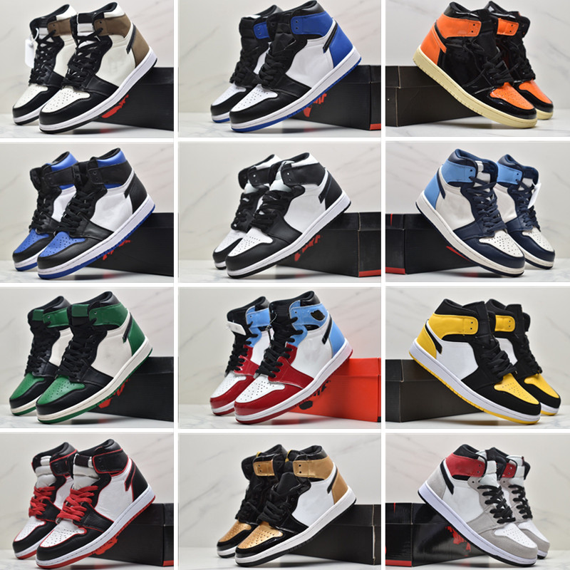 Air Jorden 1s With Box Jumpman 1 OG Basketball Shoes Retro Mens Womens High Prototype Dark Mocha Jordon Mid Dutch Green White Shadow Jodan S
Air Jorden 1s With Box Jumpman 1 OG Basketball Shoes Retro Mens Womens High Prototype Dark Mocha Jordon Mid Dutch Green White Shadow Jodan S