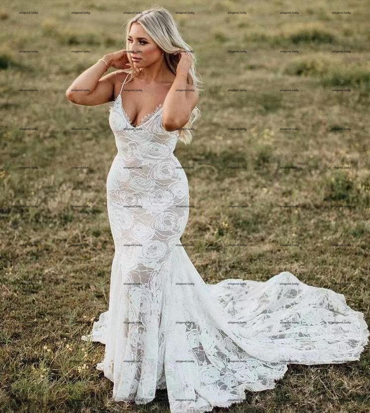 Sexy Boho Mermaid Wedding Dresses Chic Rose Flower Lace Spaghetti Straps Open Back Bohemia country Bridal Gowns robe de mariée