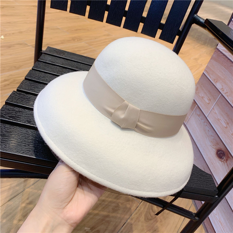 Vintage White Wool Felt Cloche Hat With Bowknot Wide Brim Bowler Winter Fedoras Ladies Floppy Wedding Dress Hat, Blue;gray
Vintage White Wool Felt Cloche Hat With Bowknot Wide Brim Bowler Winter Fedoras Ladies Floppy Wedding Dress Hat, Blue;gray