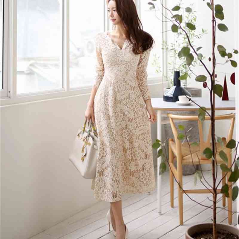 spring Elegant Sexy Hollow Out Lace dress Vintage LongSleeve V-Neck Robe Femme OL Casual slim Woman Party Long Dresses 210519