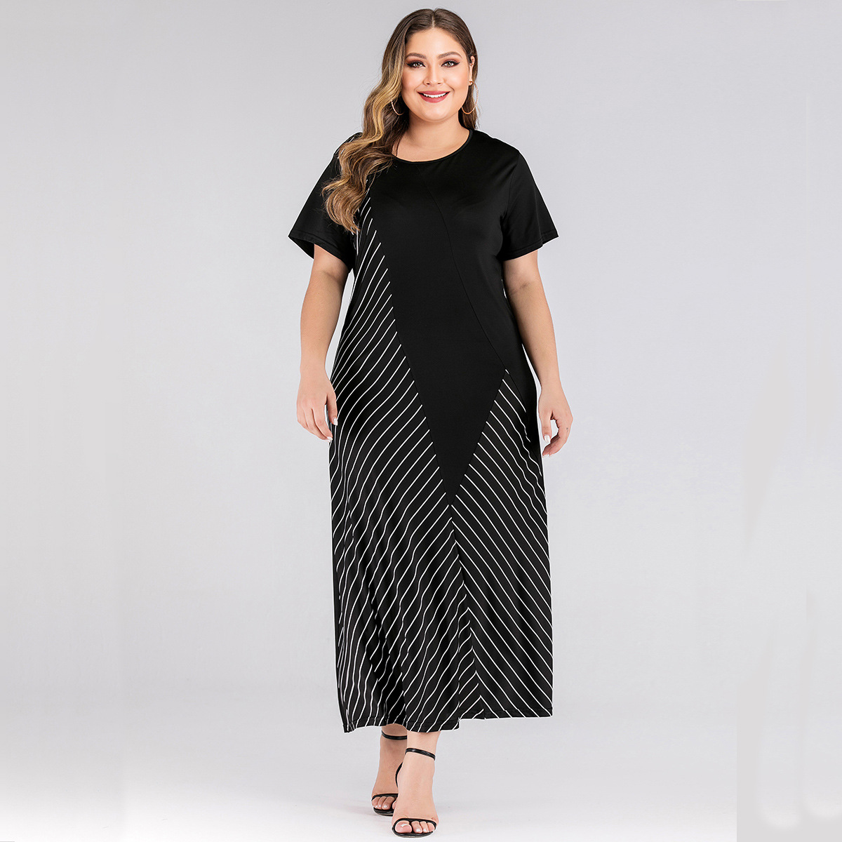 Tureky Arab Plus Size Muslim Dress Women Striped Maxi Vestidos Moroccan Kaftan Oversized Elastic Short Sleeve Sundress Musulman
Tureky Arab Plus Size Muslim Dress Women Striped Maxi Vestidos Moroccan Kaftan Oversized Elastic Short Sleeve Sundress Musulman
