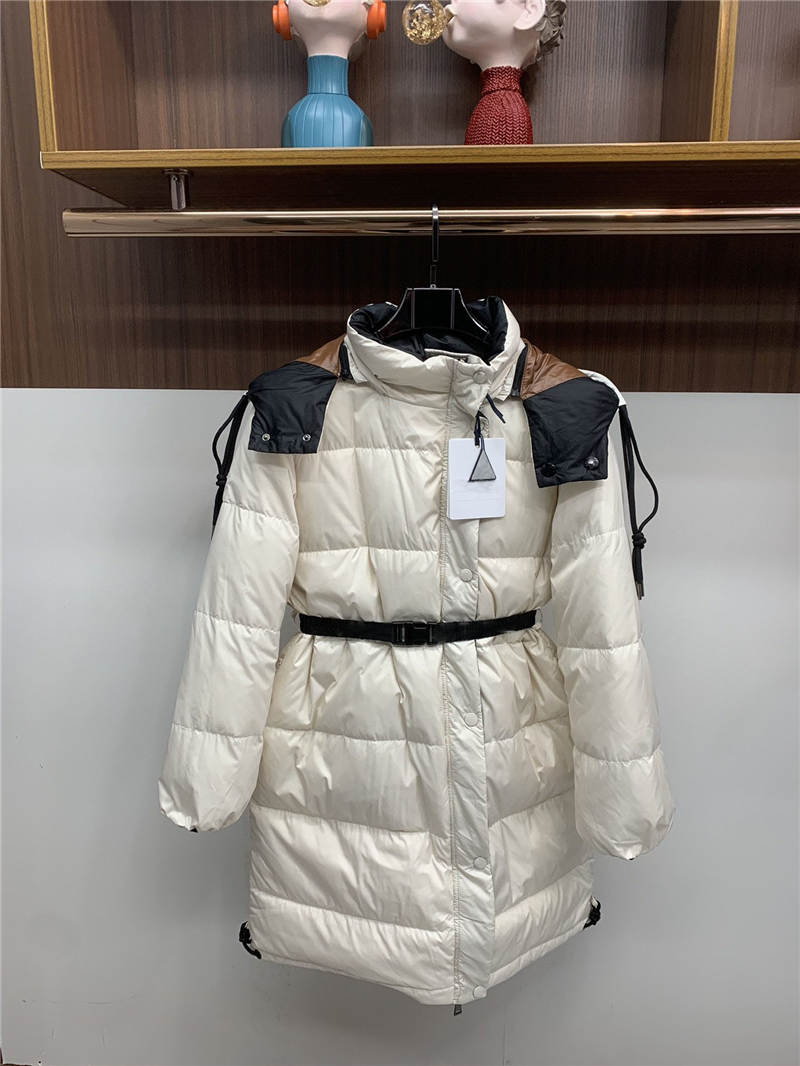 Designer Luxury MONCL MR MOKA Gray Down Puffer Casual Jacket Coat Winter Loire Women Long Down Parka Coat Jacket Hood Fur White Size 2, Don't pay it
Designer Luxury MONCL MR MOKA Gray Down Puffer Casual Jacket Coat Winter Loire Women Long Down Parka Coat Jacket Hood Fur White Size 2, Don't pay it