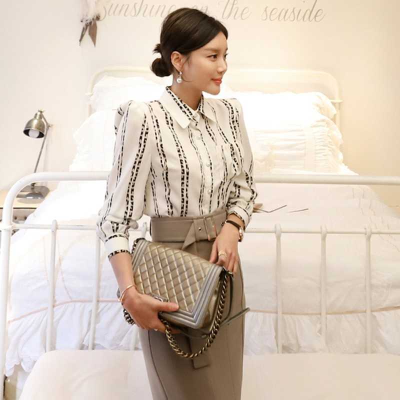 Elegant Spring Office Lady 2 Piece Set Women chiffon long sleeve shirt + Bodycon Slim Midi skirts Fashion Vestido Suits 210526, Picture color
Elegant Spring Office Lady 2 Piece Set Women chiffon long sleeve shirt + Bodycon Slim Midi skirts Fashion Vestido Suits 210526, Picture color