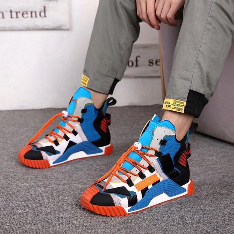 2023 Woman platform running shoes shadow Spruce Tropical white black high low skate mens womens trainers casual sports sneakers
2023 Woman platform running shoes shadow Spruce Tropical white black high low skate mens womens trainers casual sports sneakers