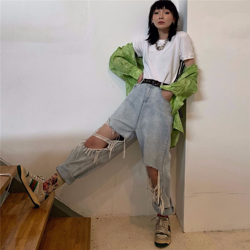 2011high waist ripped jeans for womens loose thin jeans denim pants breeches overalls 2021 vintage female torn trousers streetwear, Blue
2011high waist ripped jeans for womens loose thin jeans denim pants breeches overalls 2021 vintage female torn trousers streetwear, Blue