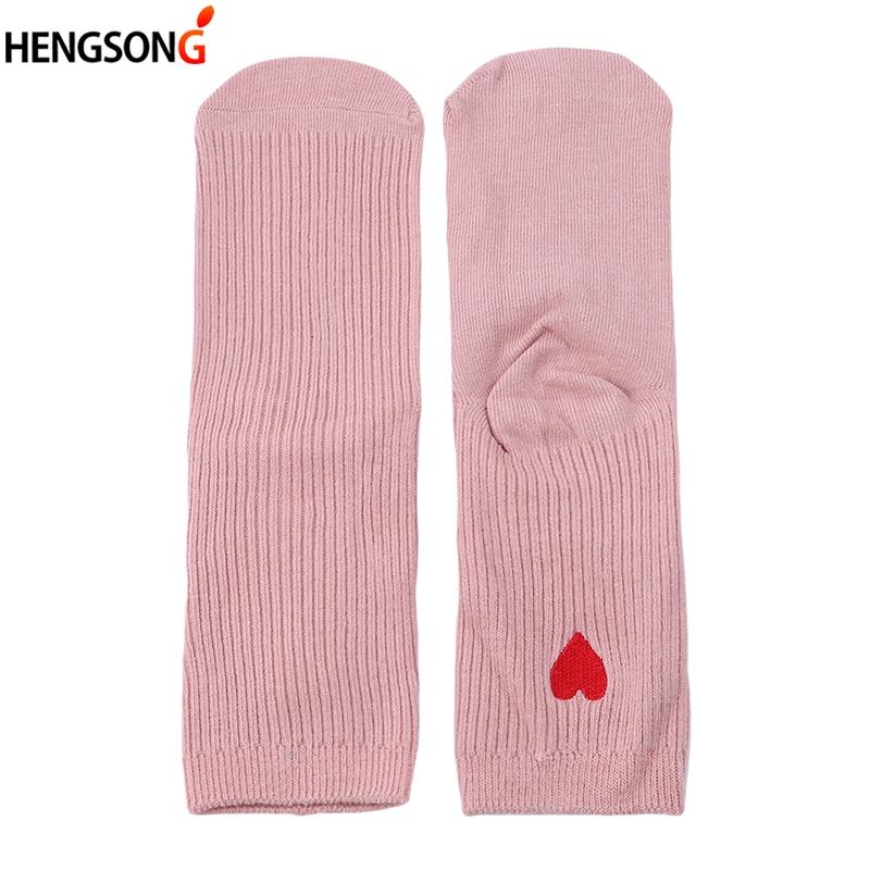 Sports Socks Women White Heart Pattern Embroidery Fitness Yoga Cute Girls Cotton 1 Pair Sportswear, Black
Sports Socks Women White Heart Pattern Embroidery Fitness Yoga Cute Girls Cotton 1 Pair Sportswear, Black