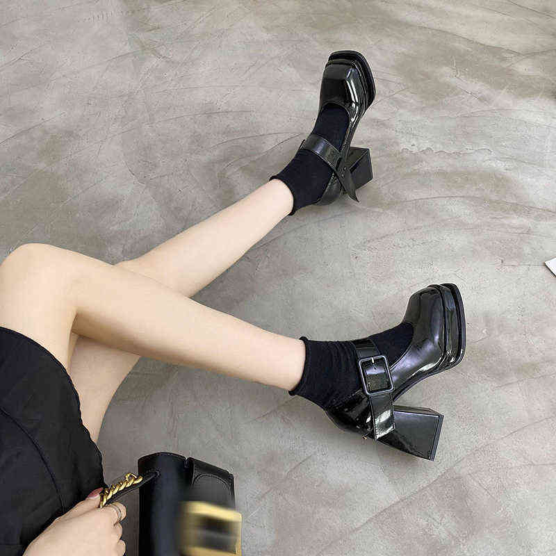 Women's High Heels, Mary Janes with Waterproof Platform, Casual Chunky Heel Pumps in Retro Style (Patent Leather) 220114