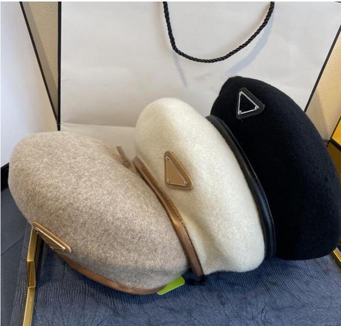 Designer Cashmere Beret Womens Letter Luxury Triangle Hat Beret Cap Lady Outdoor Travel Warm Winter Windproof Vacation Bonnet Caps, Khaki
Designer Cashmere Beret Womens Letter Luxury Triangle Hat Beret Cap Lady Outdoor Travel Warm Winter Windproof Vacation Bonnet Caps, Khaki