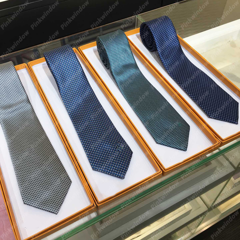 Mens tie Silk Ties Neck Ties Men Luxurys Designers Tie Cinturones De Diseño Mujeres Ceintures Design Femmes Ceinture De Luxe 2104072L
Mens tie Silk Ties Neck Ties Men Luxurys Designers Tie Cinturones De Diseño Mujeres Ceintures Design Femmes Ceinture De Luxe 2104072L