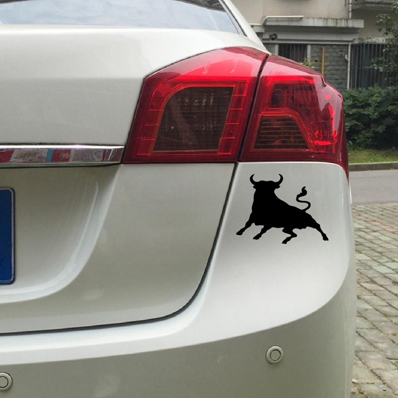 Spanish Bull Decals Sticker For Car Decoration , Fashion Creative Animal Bull Vinyl Sticker Mural Spanish Car Window Glass Decor