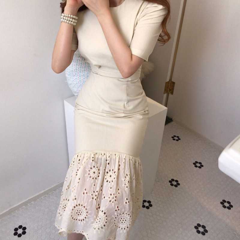 Women's Korean Retro Chic Ruffled Mermaid Hem High Waist Slim Puff Sleeve Bodycon Office Lady Dress Fashion 210526, Photo color
Women's Korean Retro Chic Ruffled Mermaid Hem High Waist Slim Puff Sleeve Bodycon Office Lady Dress Fashion 210526, Photo color
