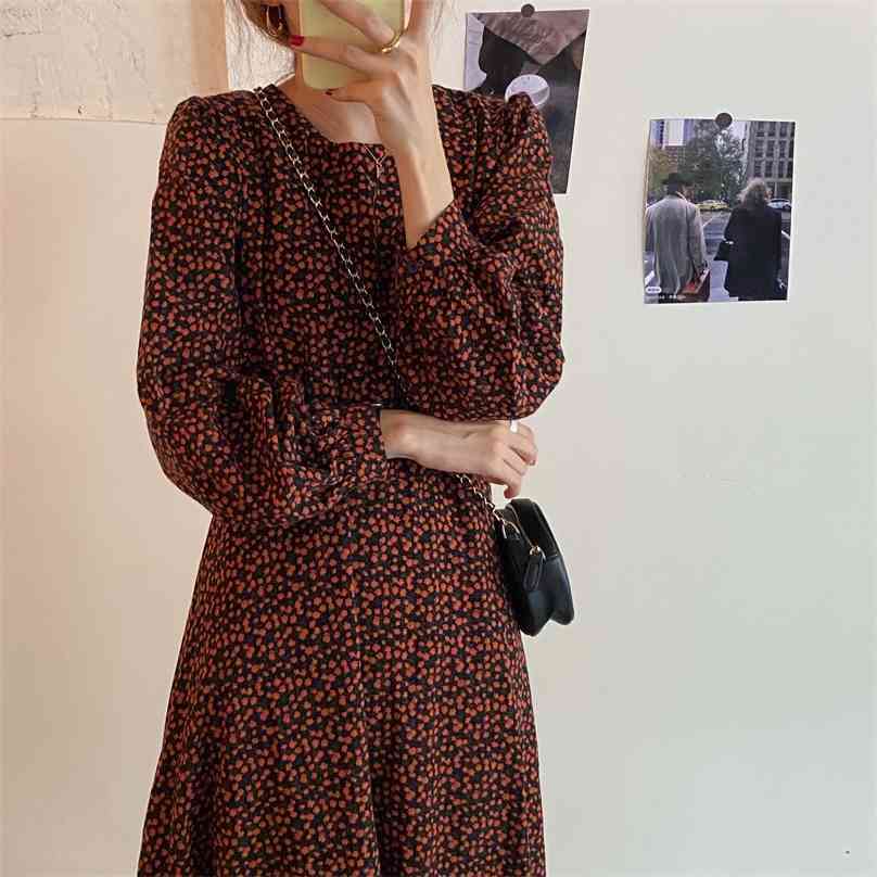 Korean Retro Printed Stylish Women Arrival High Street Female Vintage Florals Chic Long Dresses Vestidos 210525, Purple
Korean Retro Printed Stylish Women Arrival High Street Female Vintage Florals Chic Long Dresses Vestidos 210525, Purple