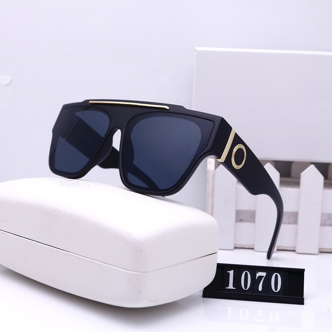 Sunglasses For Men and Women Summer1070 style Unisex Sun glasses Anti-Ultraviolet Retro Shield lens Plate Full frame fashion Eyeglasses free Come With Package 53mm
Sunglasses For Men and Women Summer1070 style Unisex Sun glasses Anti-Ultraviolet Retro Shield lens Plate Full frame fashion Eyeglasses free Come With Package 53mm