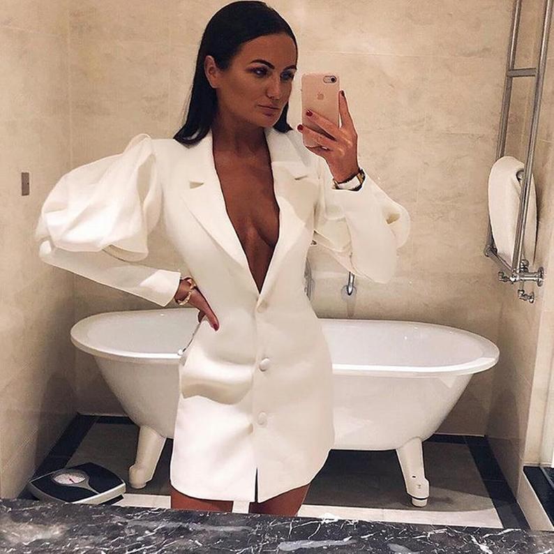 White Flared Sleeve Blazer Dress Suits V Neck Bride Wedding Outfits Leisure Mini Short Evening Party Wear Only One Piece