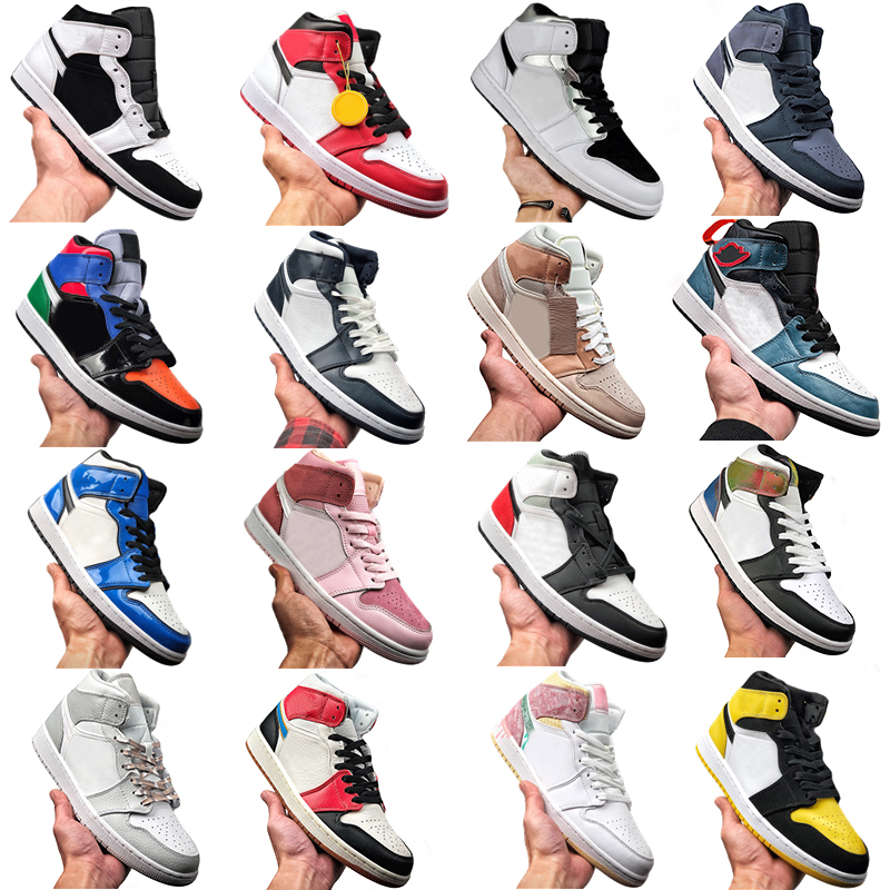 Man Shoe Woman 1s Mens Sneakers Mid 1 Digital Pink Grey Camo Sanded Purple University Gold Chicago Light Smoke Grey Yellow Toe Signal Blue Shadow Men WomenTrainers
Man Shoe Woman 1s Mens Sneakers Mid 1 Digital Pink Grey Camo Sanded Purple University Gold Chicago Light Smoke Grey Yellow Toe Signal Blue Shadow Men WomenTrainers