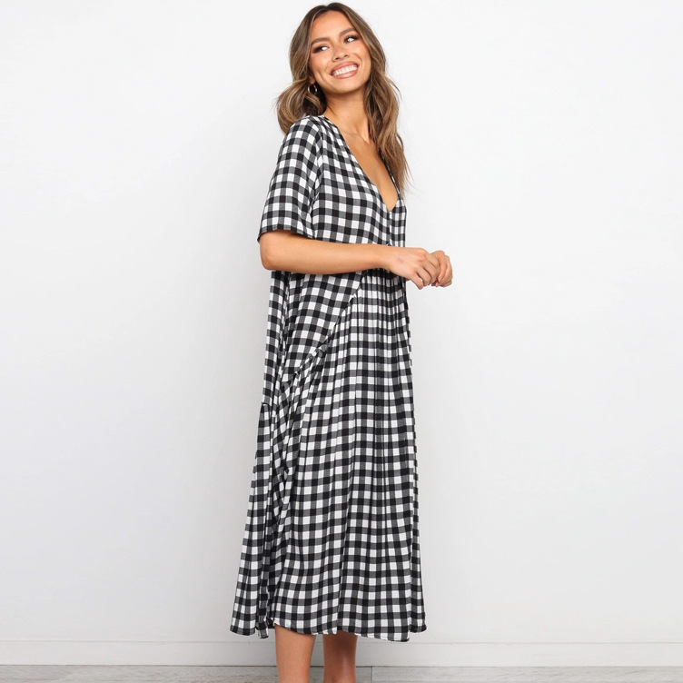 Women Dress Short Sleeve Deep V Neck Plaid Bohemian Dresses Loose Casual Large Hem Plus Size Long Summer 210513