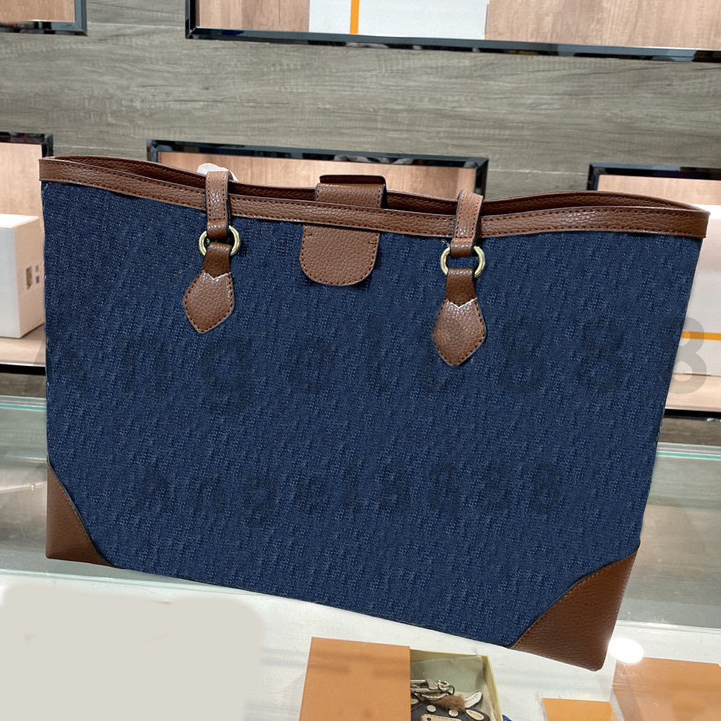 Fashion Shoulder shopping Luxury Designer Brand letter Bags Handbags totes High Quality purse phone bag The latest Womens wallet vintage cross body lady classic, No bags
Fashion Shoulder shopping Luxury Designer Brand letter Bags Handbags totes High Quality purse phone bag The latest Womens wallet vintage cross body lady classic, No bags