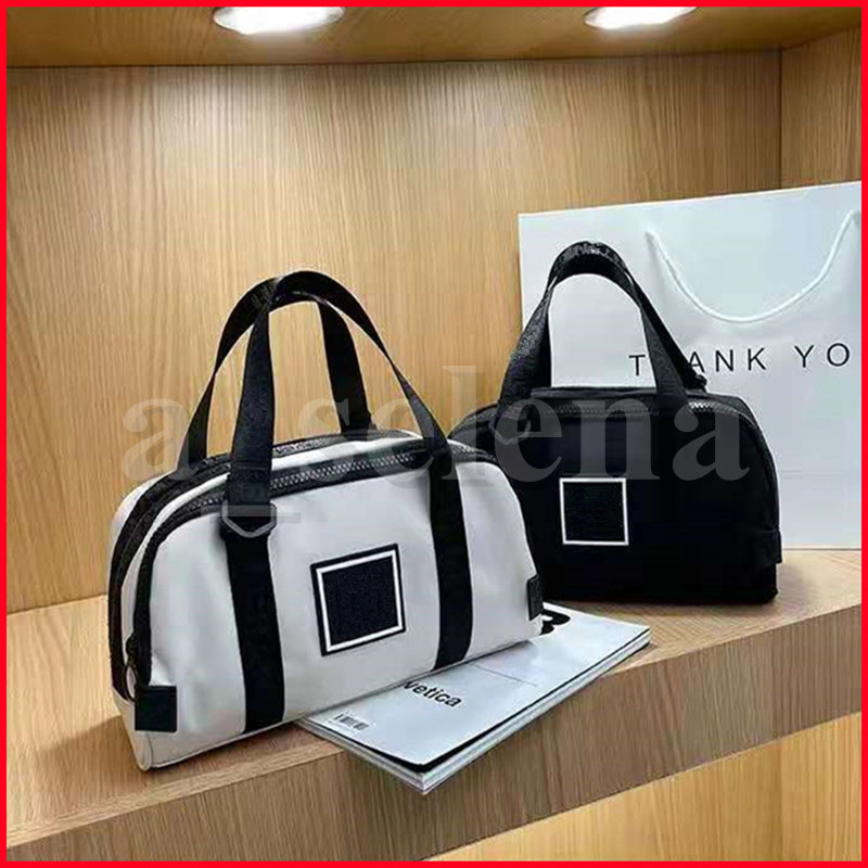 Makeup Cosmetic Big Capacity Bag Sport Fitness Gadgets Yoga Sack Gym Pack for Training Travel Sporttas Sportbag Duffle Bags white black
Makeup Cosmetic Big Capacity Bag Sport Fitness Gadgets Yoga Sack Gym Pack for Training Travel Sporttas Sportbag Duffle Bags white black