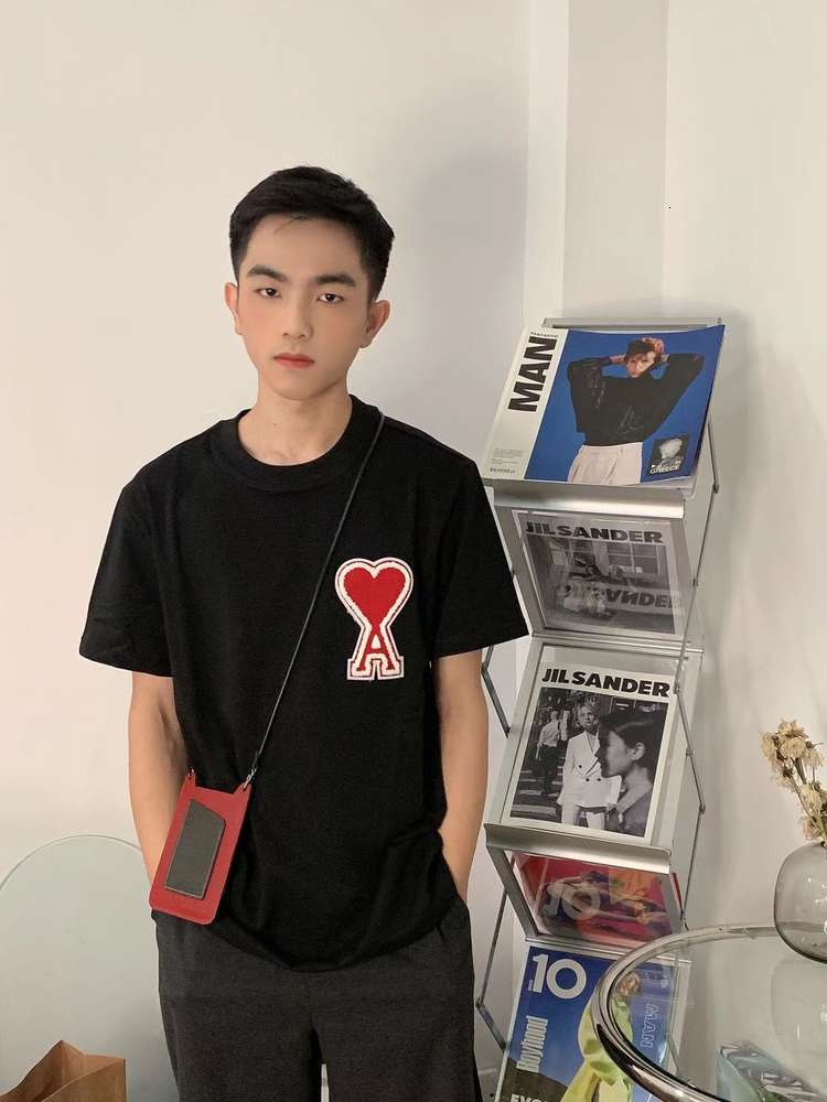 21 spring and red peach AMI love women's short sleeve men's Embroidery simple versatile round neck cotton T-shirt couple, White;black
21 spring and red peach AMI love women's short sleeve men's Embroidery simple versatile round neck cotton T-shirt couple, White;black