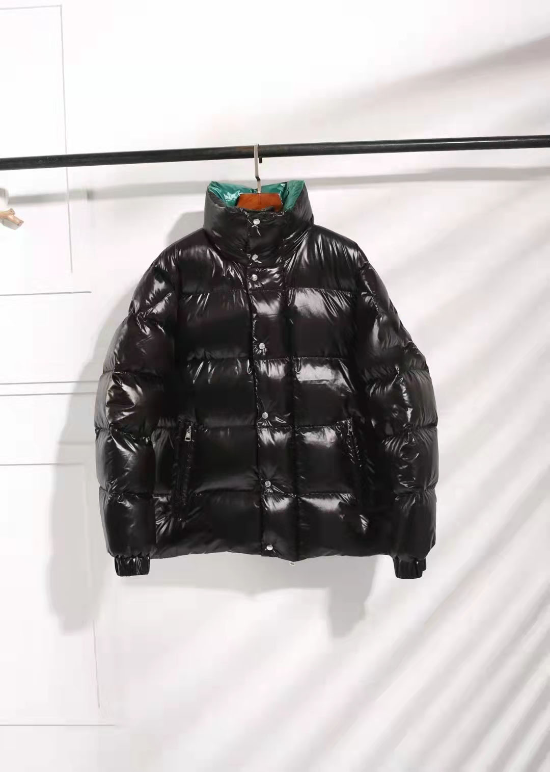 puffer jacket Winter coat Down Jacket Men women hoodie vest sleeveless Windproof and rainproof Warm Jackets Coats Streetwear Homme Fashion Outdoor Outwear, Blcak 2
puffer jacket Winter coat Down Jacket Men women hoodie vest sleeveless Windproof and rainproof Warm Jackets Coats Streetwear Homme Fashion Outdoor Outwear, Blcak 2