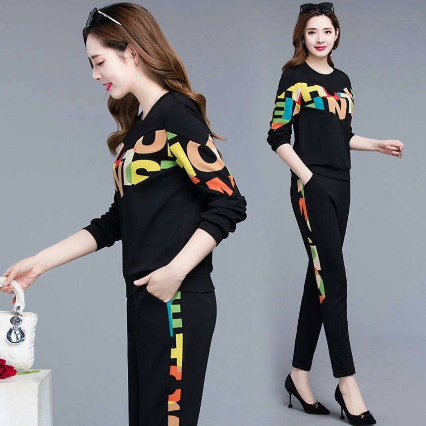 batch of leisure suits 2021 spring women's drs foreign style korean version loose belly covering sweater leggings sportswear two-piece, Gray
batch of leisure suits 2021 spring women's drs foreign style korean version loose belly covering sweater leggings sportswear two-piece, Gray