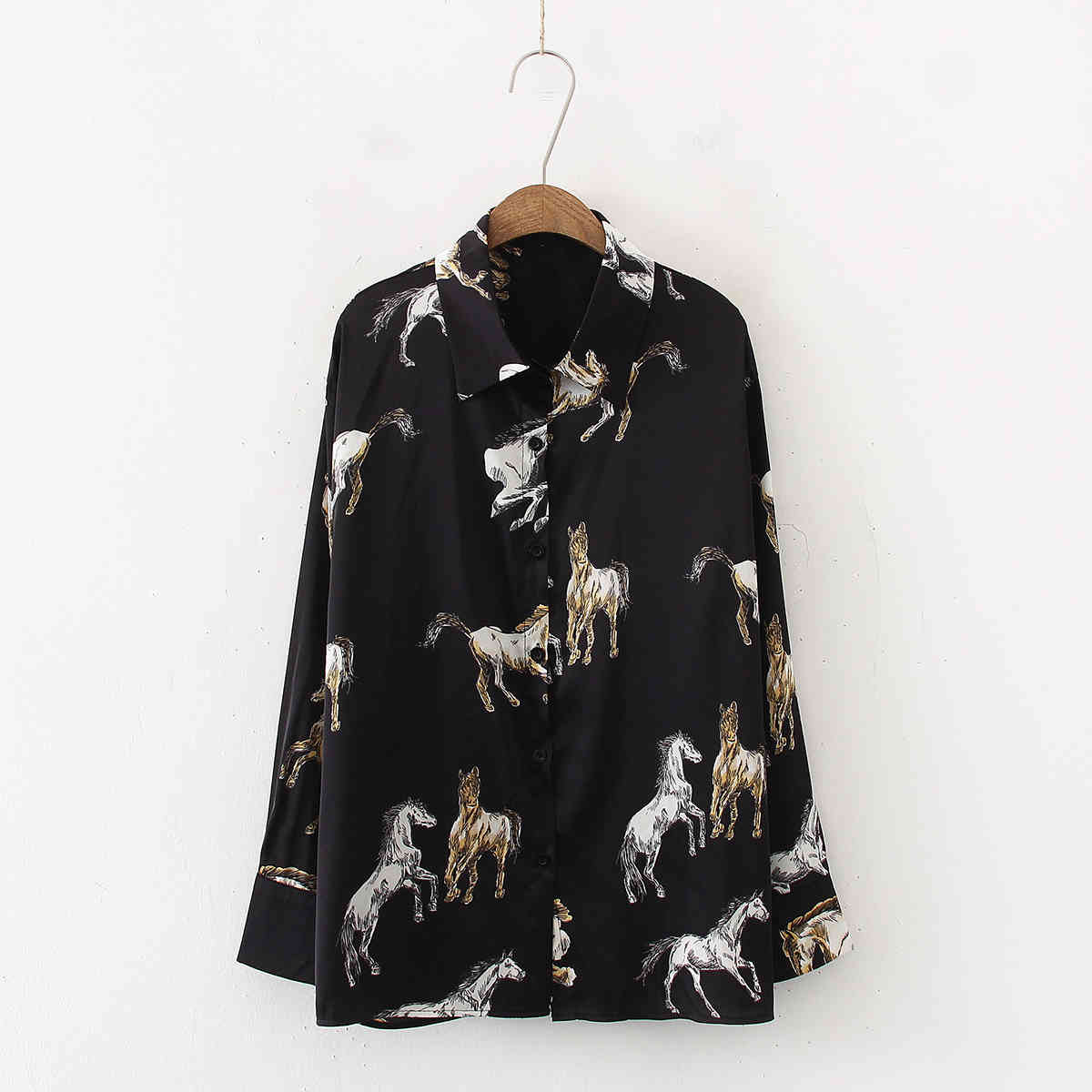 New Women Vintage Animal Horse Print Satin Blouse Full Sleeve Button Up Turn Down Collar Shirt Casual Office Lady Autumn Tops T1 210430