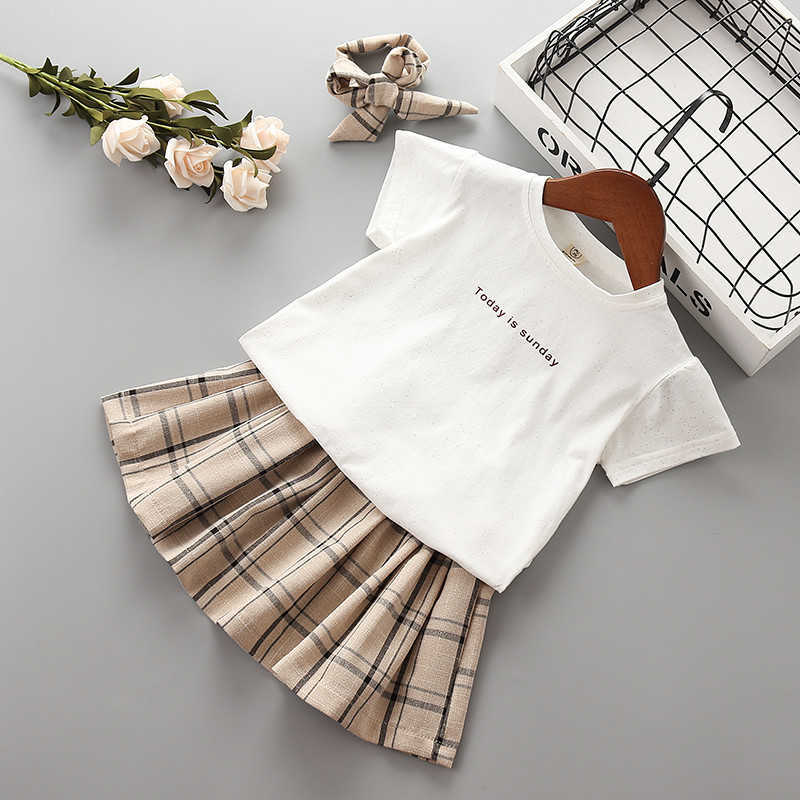 2-7 years High quality girl clothing sets summer casual letter solid kid children shirt+skirt+scarf 3pcs 210615, Khaki
2-7 years High quality girl clothing sets summer casual letter solid kid children shirt+skirt+scarf 3pcs 210615, Khaki
