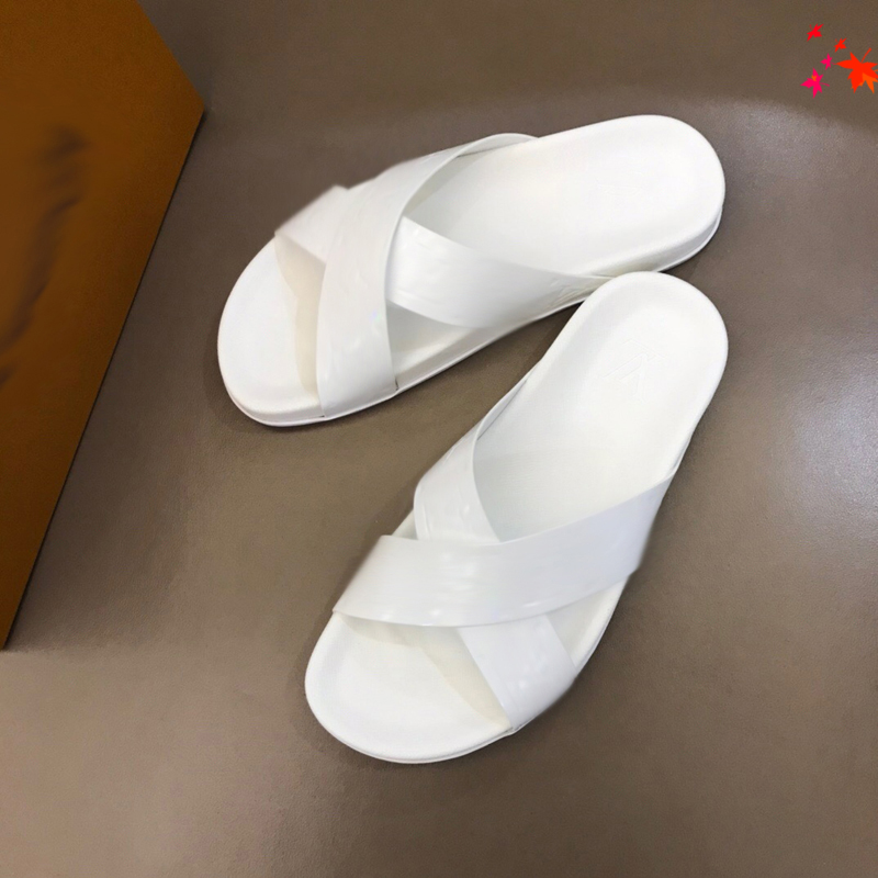 2021 Slipper Designer Slide Summer sandals Fashion Men Beach Indoor Flat Flip Flops Leather luxurys Shoes mens Slippers with box Size 39-45 -H136, White
2021 Slipper Designer Slide Summer sandals Fashion Men Beach Indoor Flat Flip Flops Leather luxurys Shoes mens Slippers with box Size 39-45 -H136, White